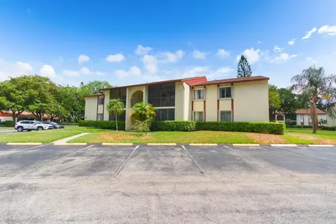 4899 Sable Pine Circle West Palm Beach FL 33417