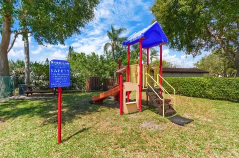 4899 Sable Pine Circle West Palm Beach FL 33417