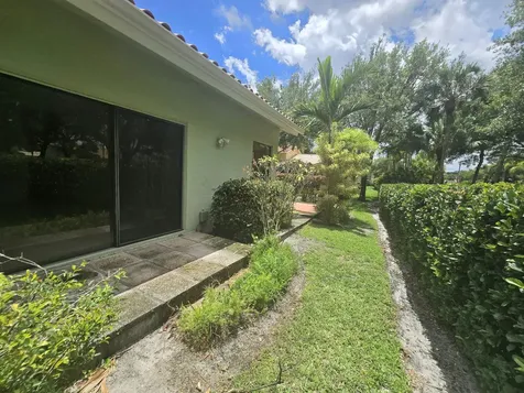 20975 Del Casa Drive Boca Raton FL 33433