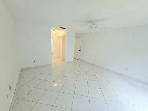 20975 Del Casa Drive Boca Raton FL 33433