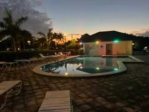 1605 S Us Highway 1 Jupiter FL 33477