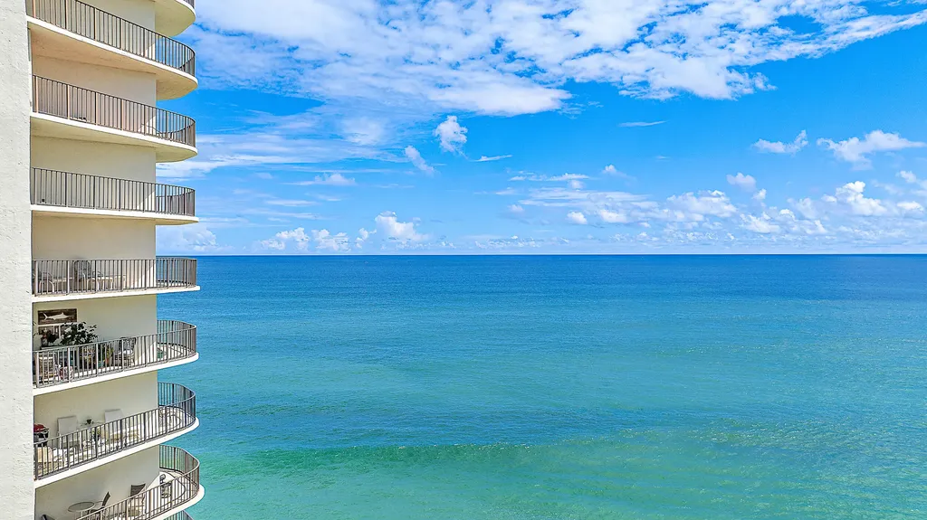 5420 N Ocean Drive Singer Island FL 33404