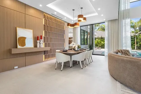 2498 Queen Palm Road Boca Raton FL 33432