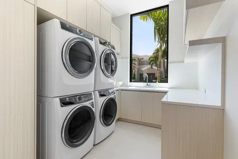 2498 Queen Palm Road Boca Raton FL 33432