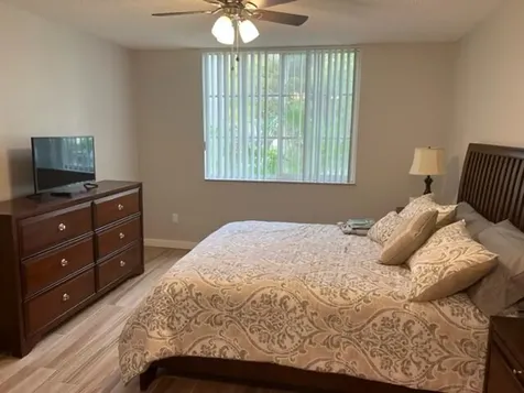 160 Yacht Club 206 Way Hypoluxo FL 33462