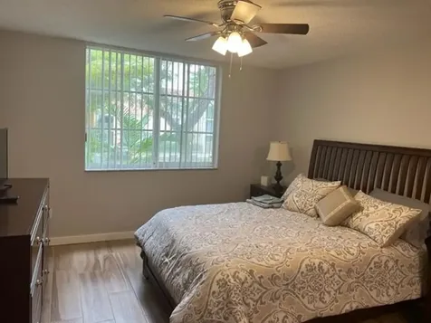 160 Yacht Club 206 Way Hypoluxo FL 33462