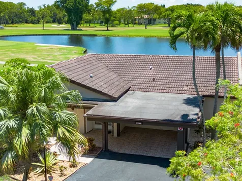 21188 Juego Circle Boca Raton FL 33433