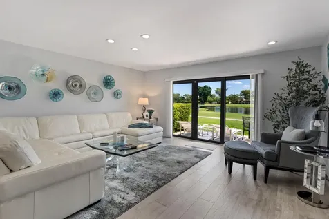 21188 Juego Circle Boca Raton FL 33433