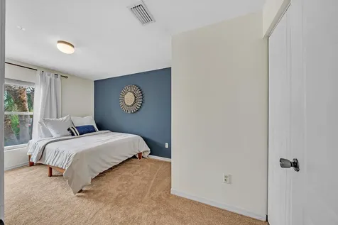 6086 Seminole Gardens Circle Riviera Beach FL 33418