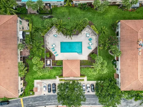6086 Seminole Gardens Circle Riviera Beach FL 33418
