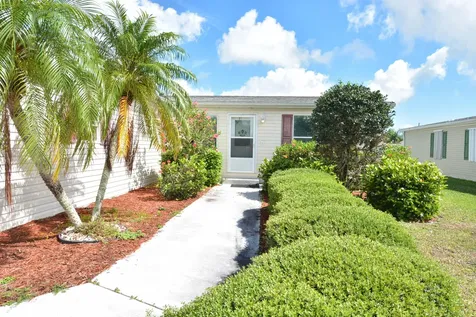 7809 Horned Lark Circle Port Saint Lucie FL 34952