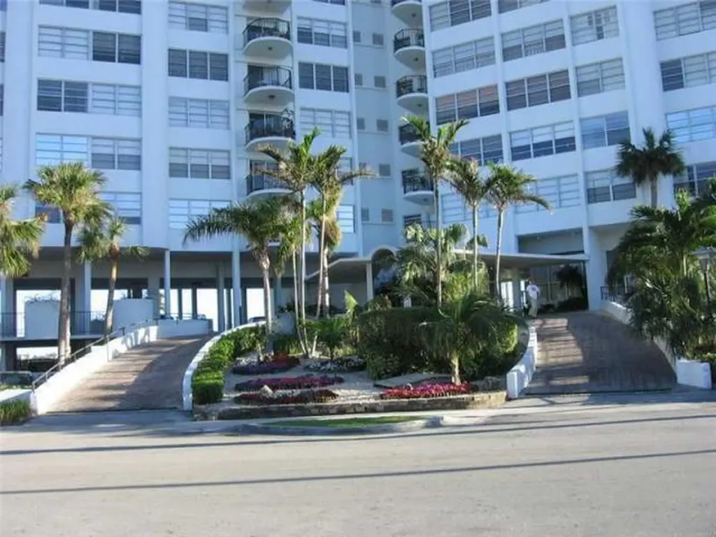 11930 N Bayshore Drive North Miami FL 33181