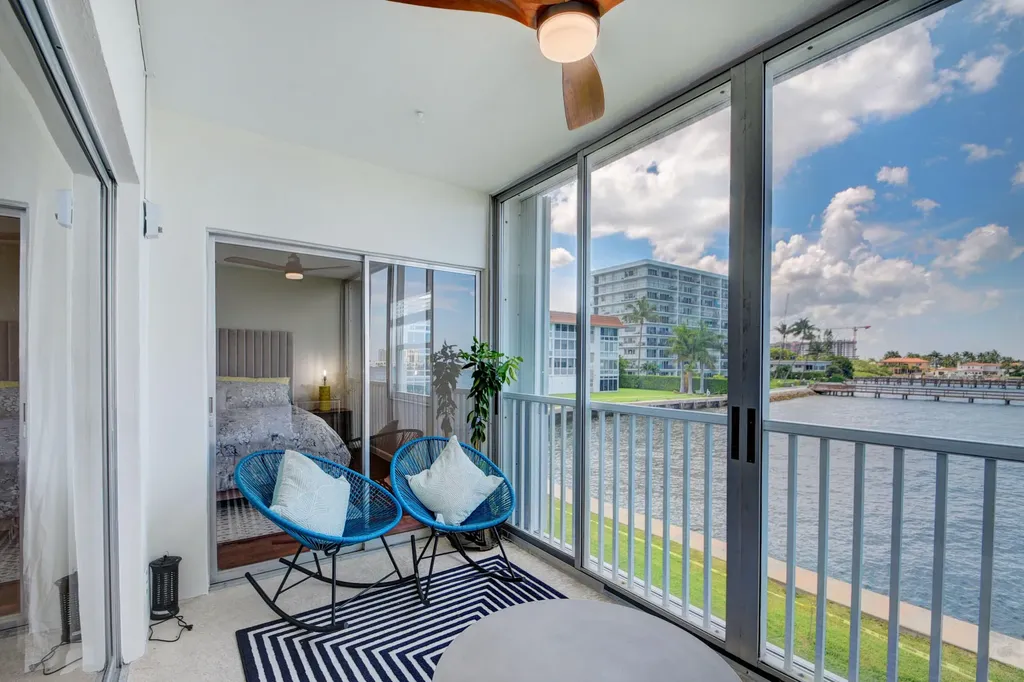 410 Wilma Circle Riviera Beach FL 33404