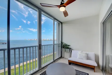 410 Wilma Circle Riviera Beach FL 33404
