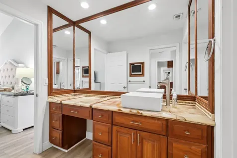 3035 St James Drive Boca Raton FL 33434