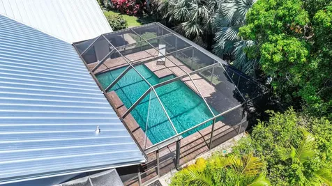 3035 St James Drive Boca Raton FL 33434