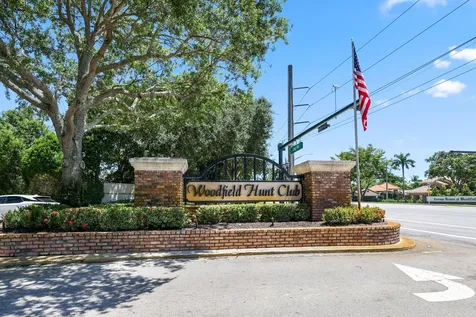 3035 St James Drive Boca Raton FL 33434