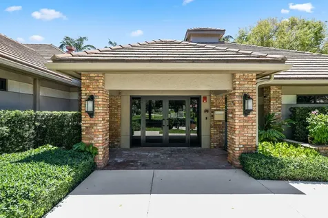 3035 St James Drive Boca Raton FL 33434