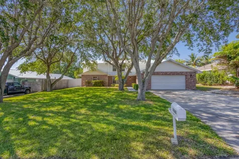 8888 Se Colony Street Hobe Sound FL 33455
