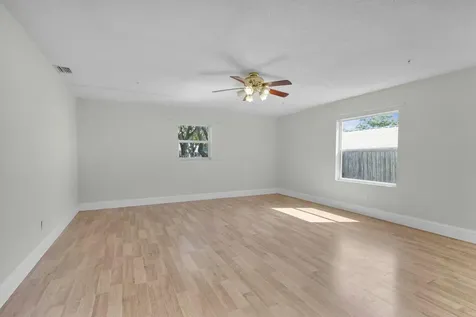 8888 Se Colony Street Hobe Sound FL 33455
