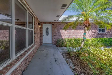 8888 Se Colony Street Hobe Sound FL 33455
