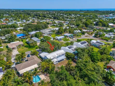 8888 Se Colony Street Hobe Sound FL 33455