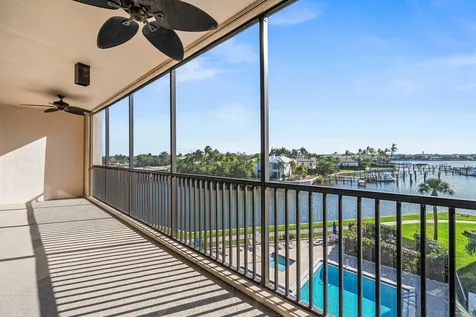 11370 Twelve Oaks Way North Palm Beach FL 33408