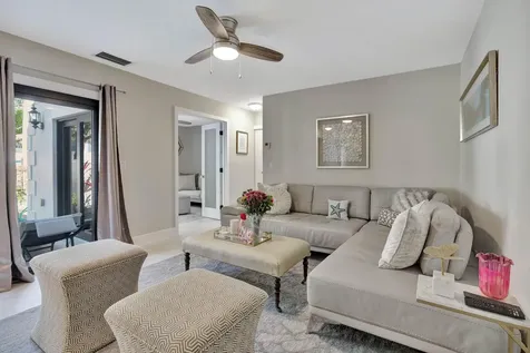 356 Prestwick Circle Palm Beach Gardens FL 33418