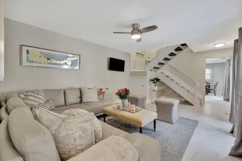 356 Prestwick Circle Palm Beach Gardens FL 33418