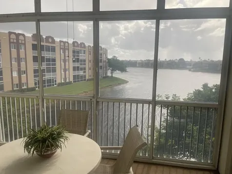7727 Southampton Terrace Tamarac FL 33321