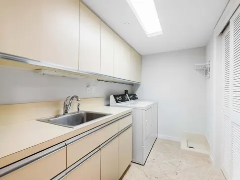 2727 S Ocean Boulevard Highland Beach FL 33487