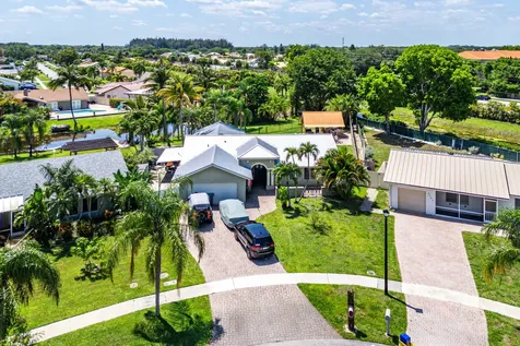 9429 Burlington Place Boca Raton FL 33434