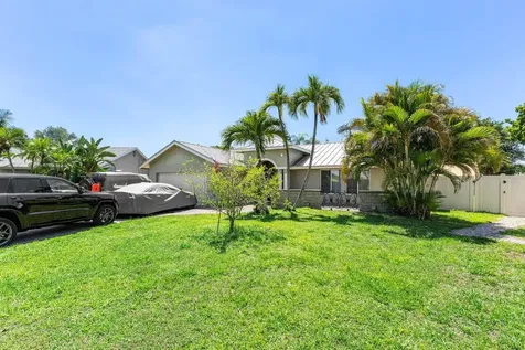 9429 Burlington Place Boca Raton FL 33434