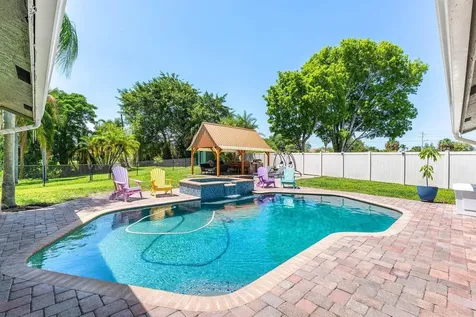 9429 Burlington Place Boca Raton FL 33434