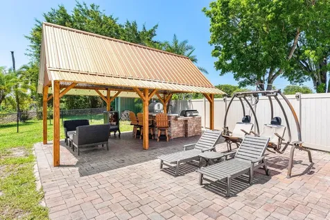 9429 Burlington Place Boca Raton FL 33434