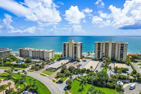 200 Beach Road Tequesta FL 33469