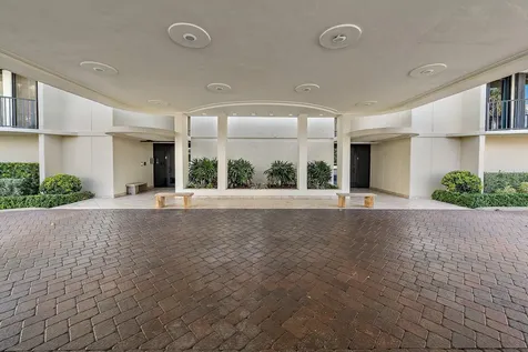 200 Beach Road Tequesta FL 33469