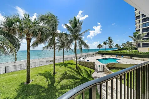 200 Beach Road Tequesta FL 33469