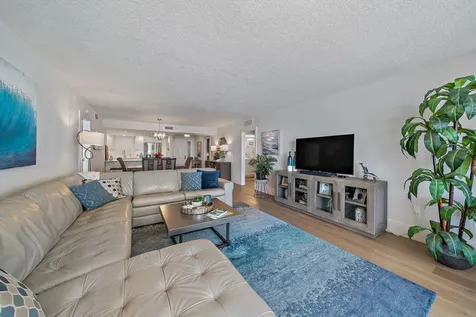 200 Beach Road Tequesta FL 33469