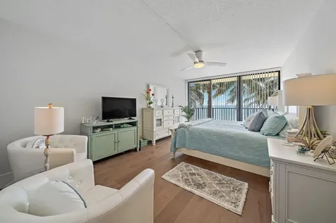 200 Beach Road Tequesta FL 33469