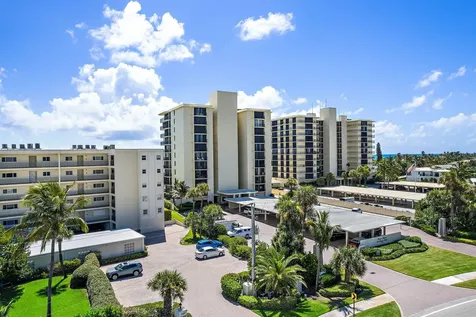 200 Beach Road Tequesta FL 33469