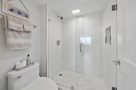 200 Beach Road Tequesta FL 33469