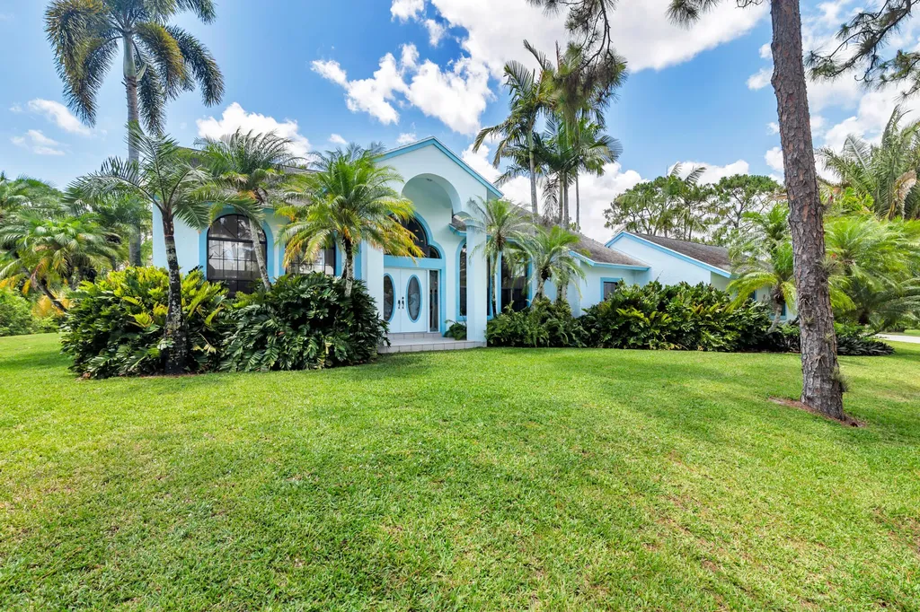 14677 Peace River Way Palm Beach Gardens FL 33418