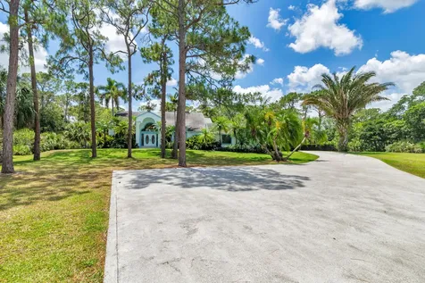 14677 Peace River Way Palm Beach Gardens FL 33418