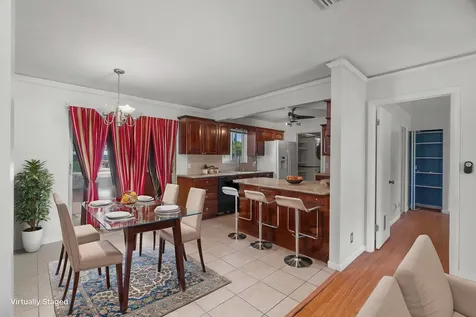 3180 Carol Avenue Palm Springs FL 33461