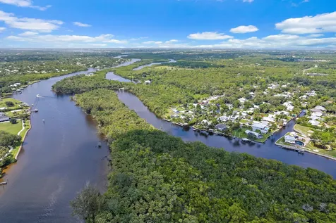 815 Sw Rustic Circle Stuart FL 34997