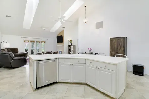 12441 89th Place The Acreage FL 33412
