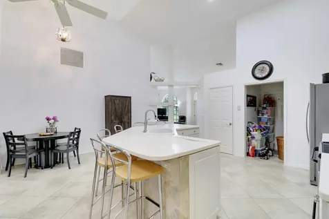 12441 89th Place The Acreage FL 33412