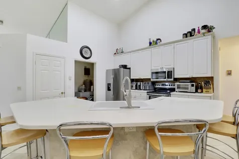 12441 89th Place The Acreage FL 33412