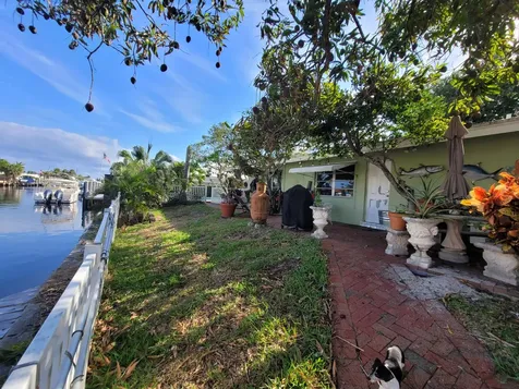 370 Se 14th Avenue Avenue Pompano Beach FL 33060
